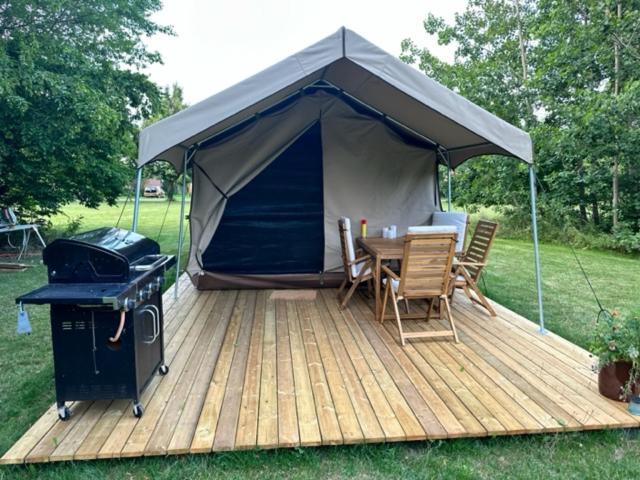 Lango Feriecenter - Outdoor Lodge Nakskov Esterno foto
